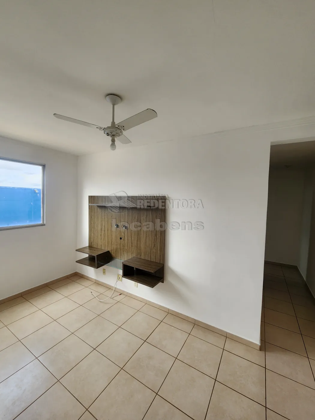 Alugar Apartamento / Padr&atilde;o em S&atilde;o Jos&eacute; do Rio Preto R$ 830,00 - Foto 3
