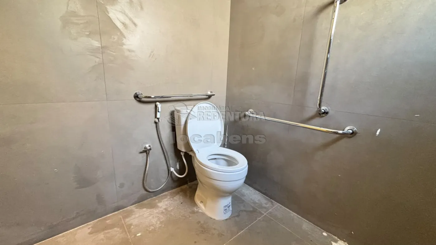 Alugar Comercial / Pr&eacute;dio Inteiro em S&atilde;o Jos&eacute; do Rio Preto R$ 35.000,00 - Foto 14