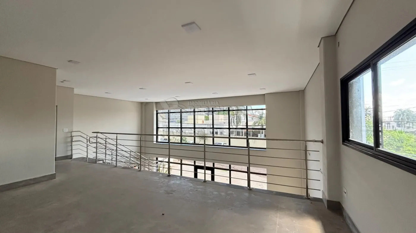 Alugar Comercial / Pr&eacute;dio Inteiro em S&atilde;o Jos&eacute; do Rio Preto R$ 35.000,00 - Foto 24