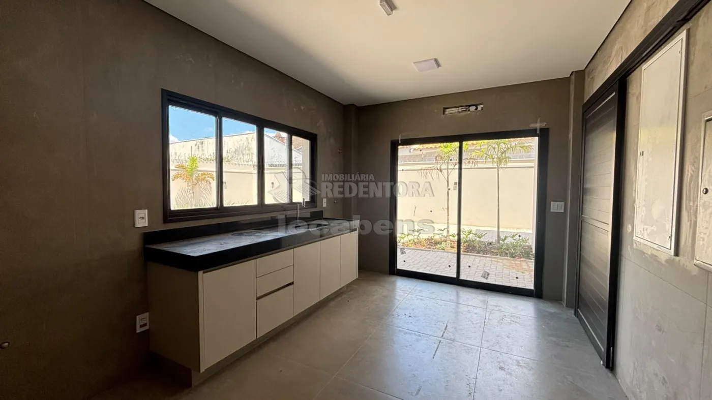 Alugar Comercial / Pr&eacute;dio Inteiro em S&atilde;o Jos&eacute; do Rio Preto R$ 35.000,00 - Foto 35