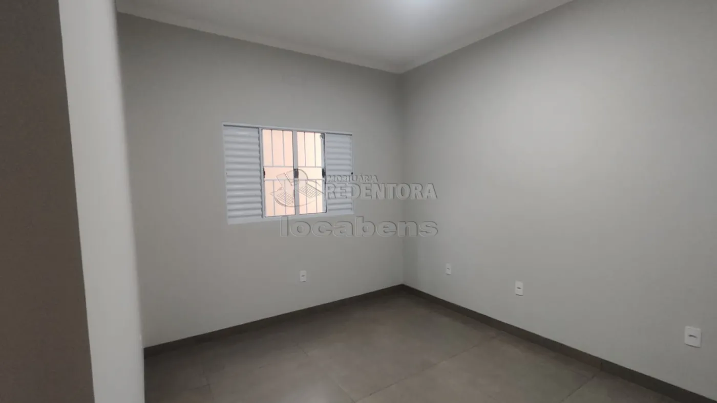 Comprar Casa / Padr&atilde;o em Ol&iacute;mpia R$ 450.000,00 - Foto 1