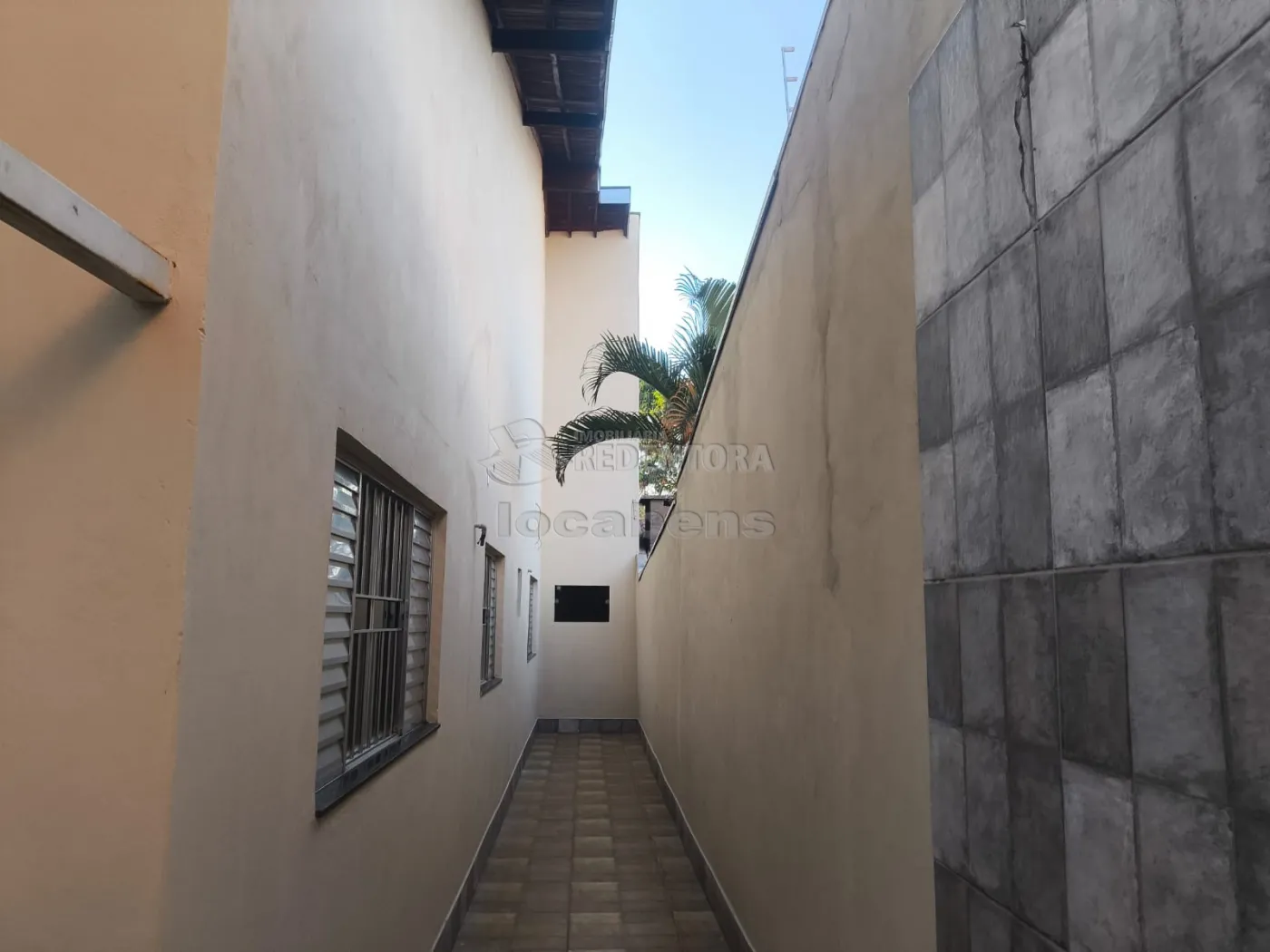 Comprar Casa / Padr&atilde;o em Ol&iacute;mpia R$ 790.000,00 - Foto 3