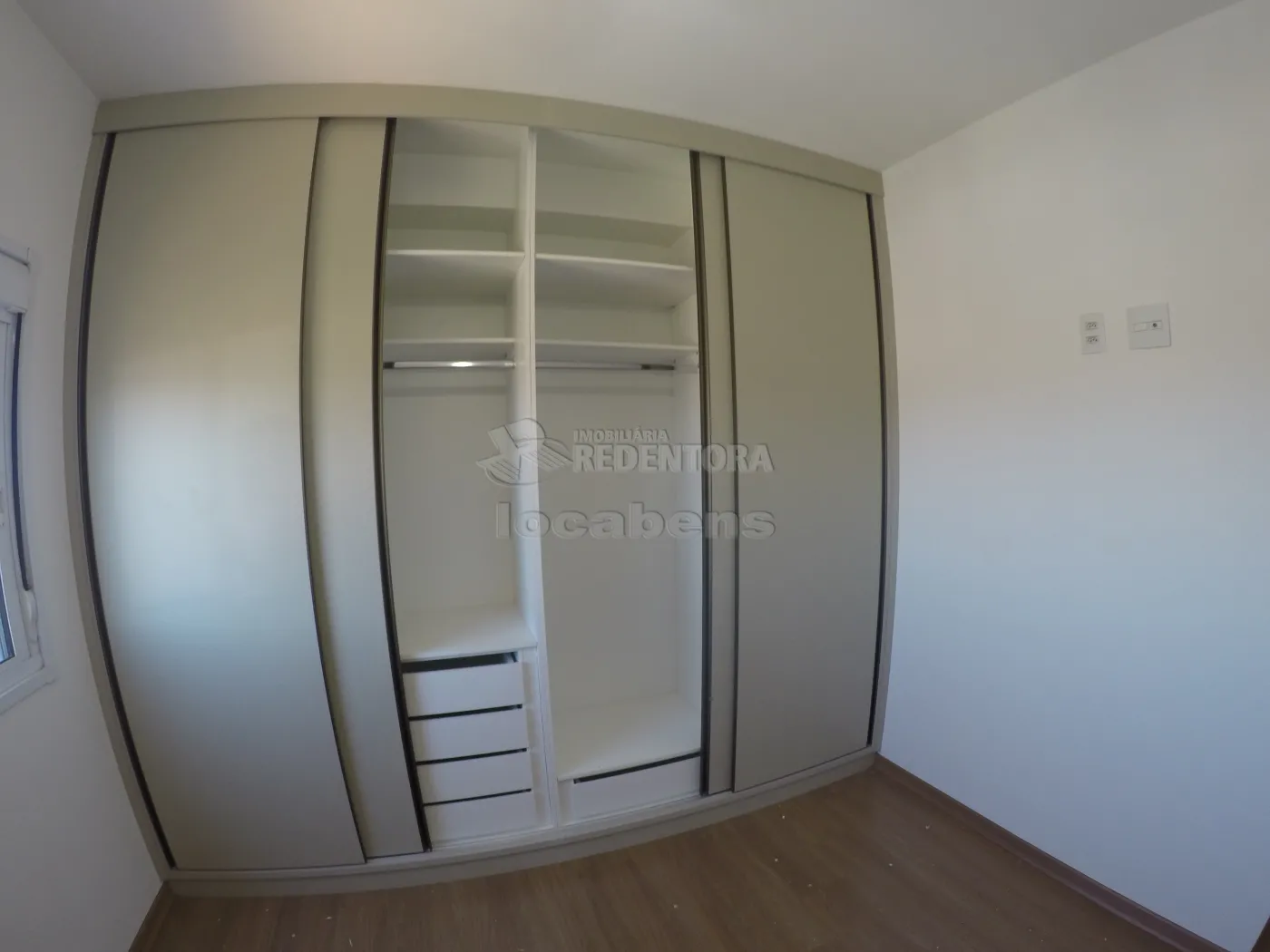 Alugar Apartamento / Padr&atilde;o em S&atilde;o Jos&eacute; do Rio Preto R$ 2.400,00 - Foto 5