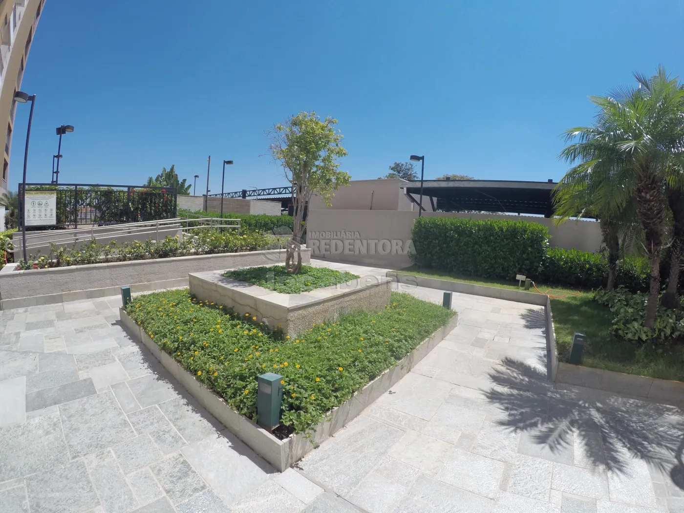 Alugar Apartamento / Padr&atilde;o em S&atilde;o Jos&eacute; do Rio Preto R$ 2.400,00 - Foto 12