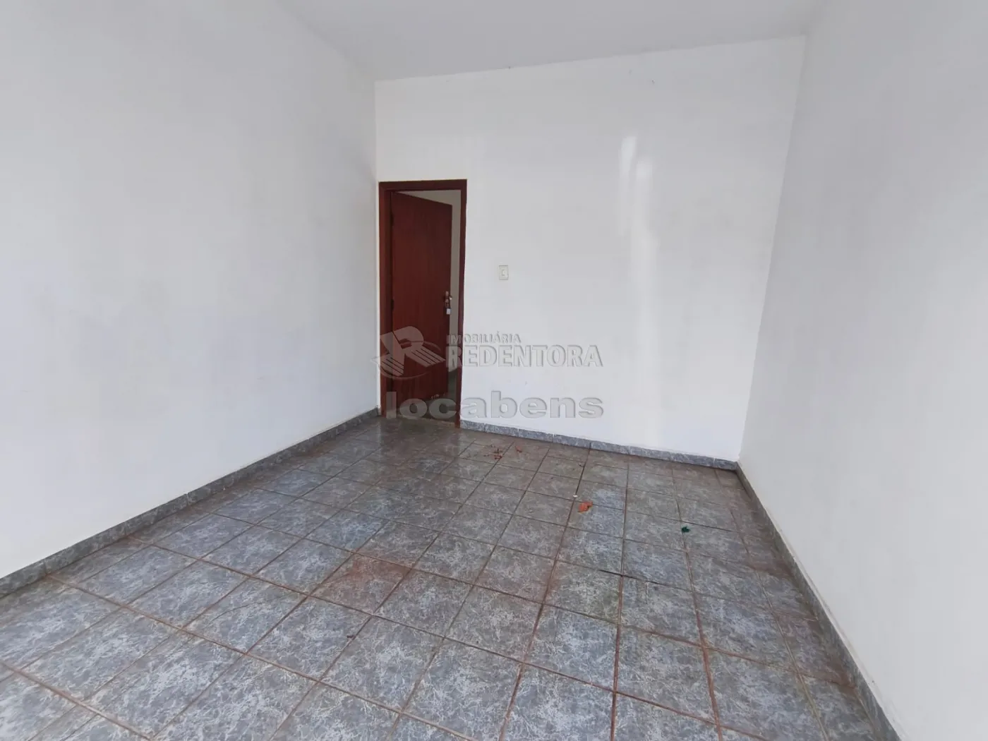 Alugar Casa / Padr&atilde;o em Bady Bassitt R$ 1.500,00 - Foto 6