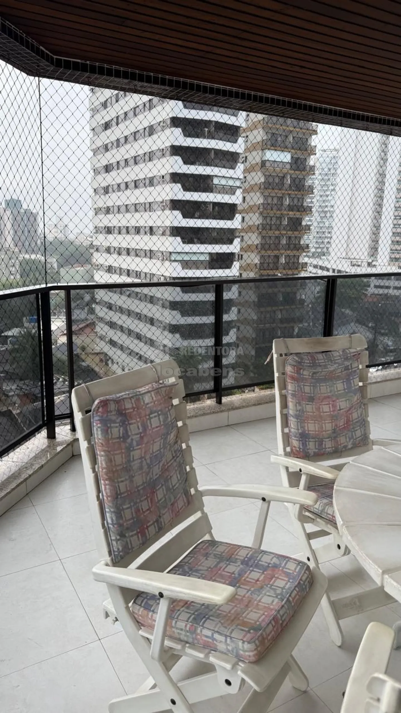 Comprar Apartamento / Padr&atilde;o em Guaruj&aacute; R$ 730.000,00 - Foto 5