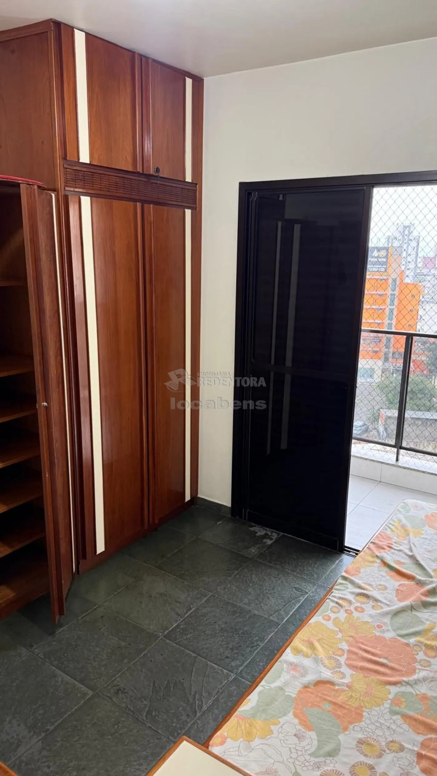 Comprar Apartamento / Padr&atilde;o em Guaruj&aacute; R$ 730.000,00 - Foto 12