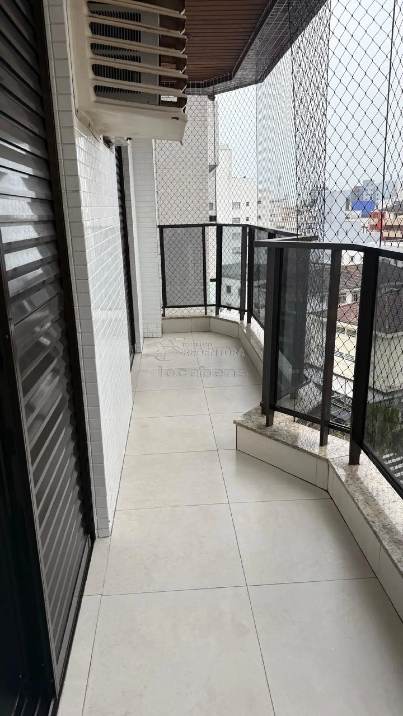 Comprar Apartamento / Padr&atilde;o em Guaruj&aacute; R$ 730.000,00 - Foto 15