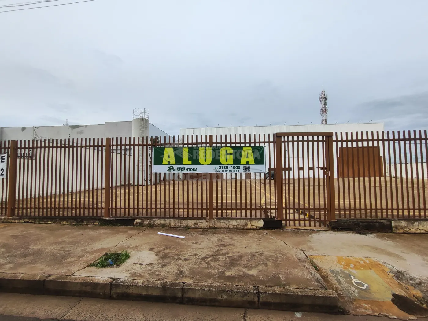 Alugar Comercial / Sal&atilde;o em S&atilde;o Jos&eacute; do Rio Preto R$ 60.000,00 - Foto 21