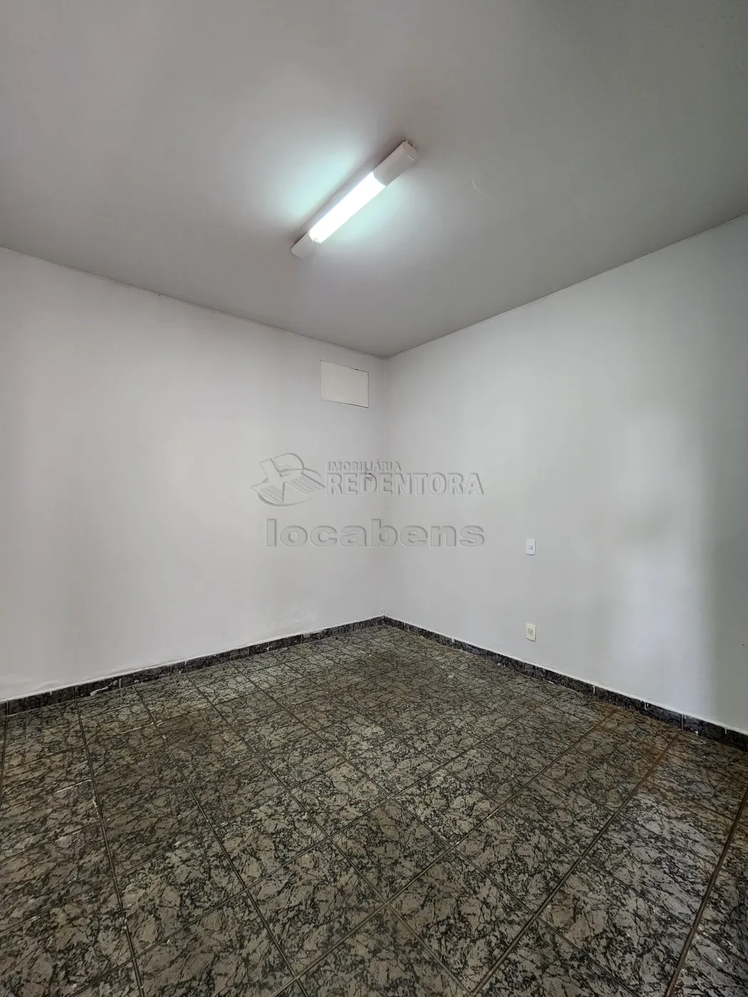 Alugar Casa / Sobrado em S&atilde;o Jos&eacute; do Rio Preto R$ 5.000,00 - Foto 42