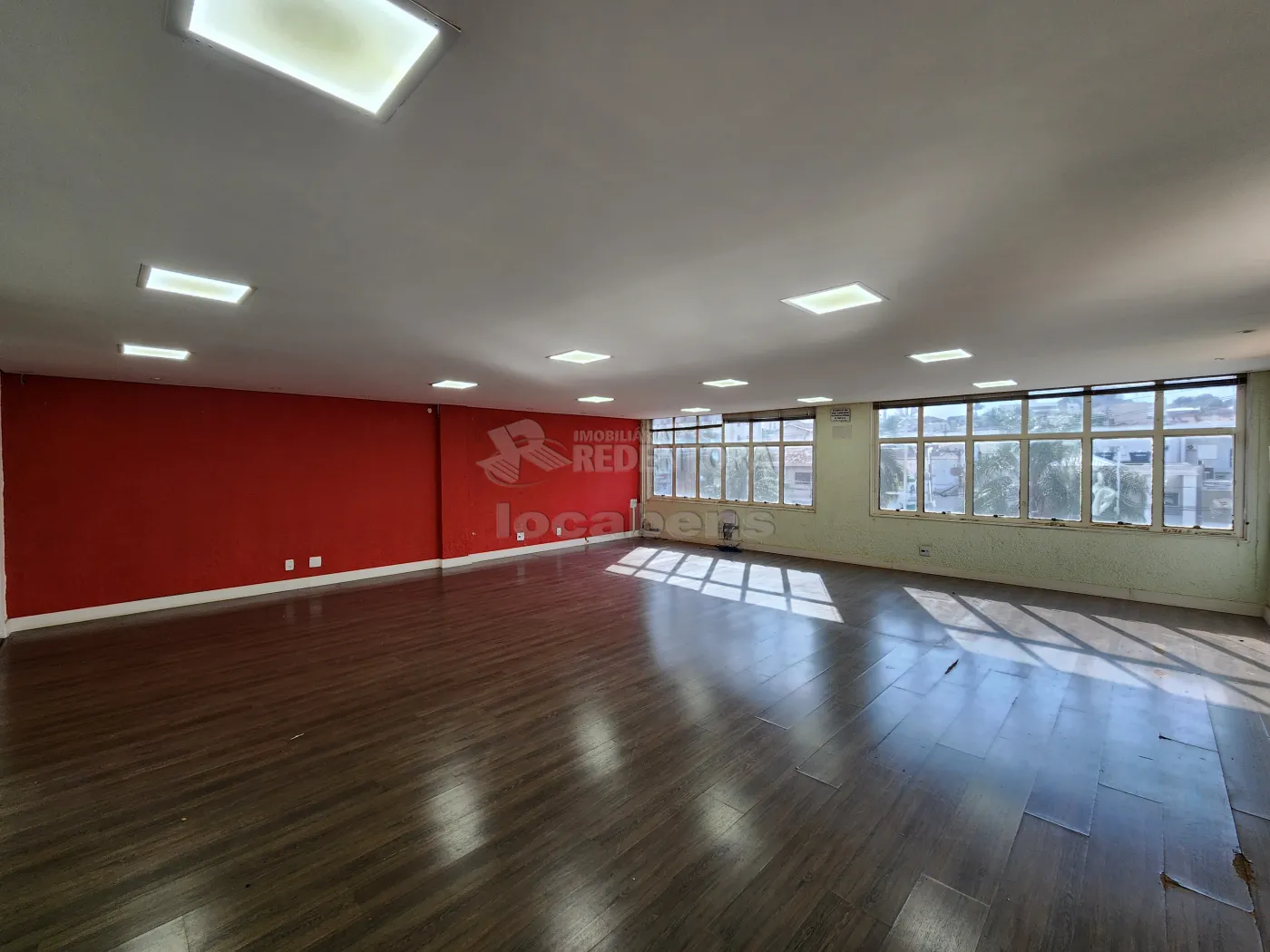 Alugar Comercial / Casa Comercial em S&atilde;o Jos&eacute; do Rio Preto R$ 1.500,00 - Foto 1