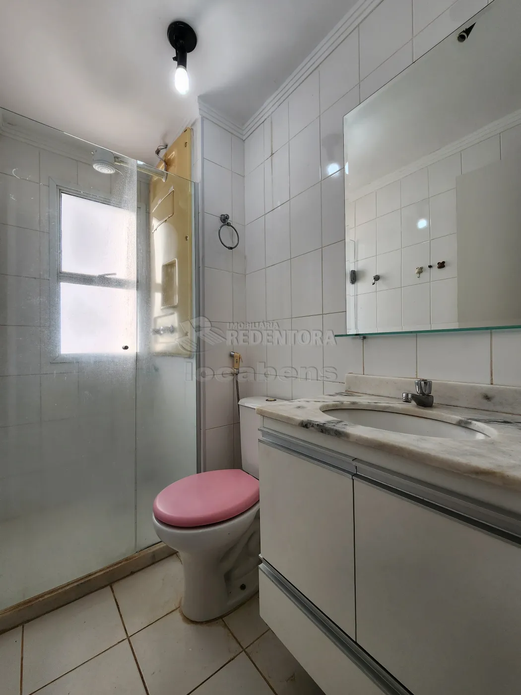 Alugar Apartamento / Padr&atilde;o em S&atilde;o Jos&eacute; do Rio Preto R$ 1.900,00 - Foto 12