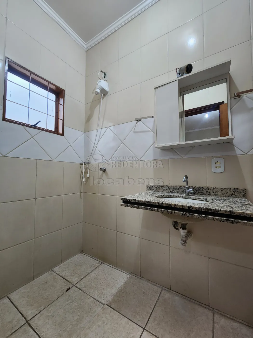 Alugar Casa / Padr&atilde;o em S&atilde;o Jos&eacute; do Rio Preto R$ 1.900,00 - Foto 7