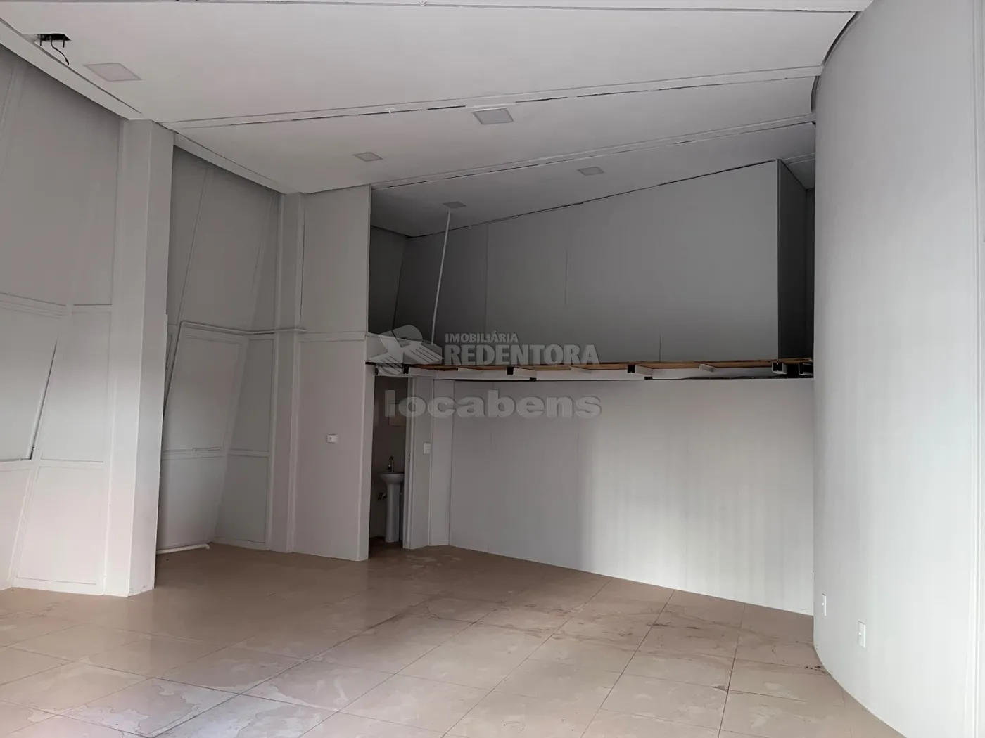 Alugar Comercial / Sala em S&atilde;o Jos&eacute; do Rio Preto R$ 3.000,00 - Foto 3