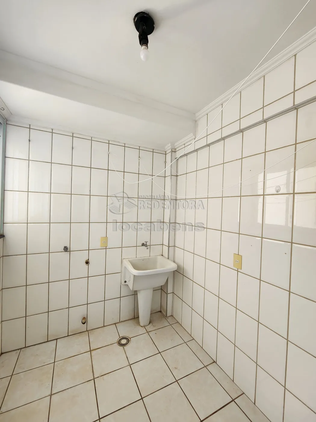 Alugar Apartamento / Padr&atilde;o em S&atilde;o Jos&eacute; do Rio Preto R$ 1.800,00 - Foto 14