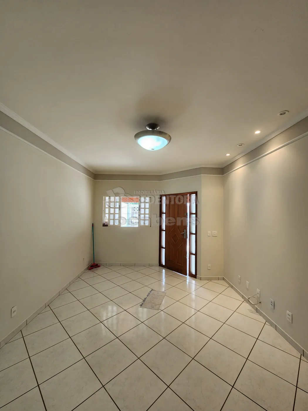 Alugar Casa / Padr&atilde;o em S&atilde;o Jos&eacute; do Rio Preto R$ 4.000,00 - Foto 2