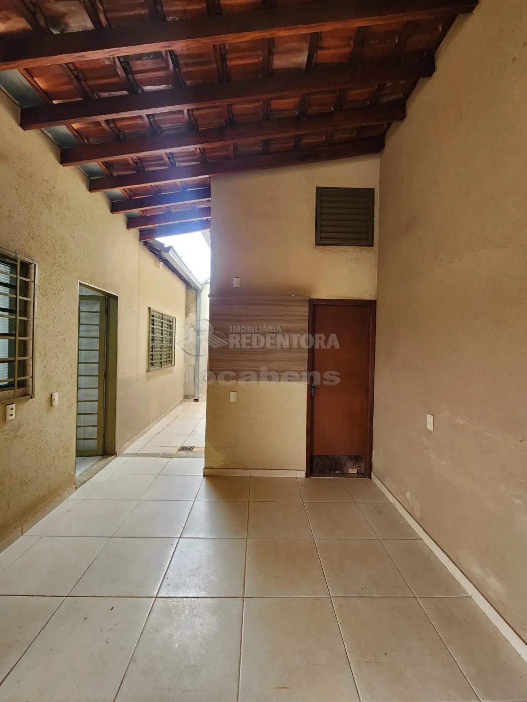 Alugar Casa / Padr&atilde;o em S&atilde;o Jos&eacute; do Rio Preto R$ 1.400,00 - Foto 13