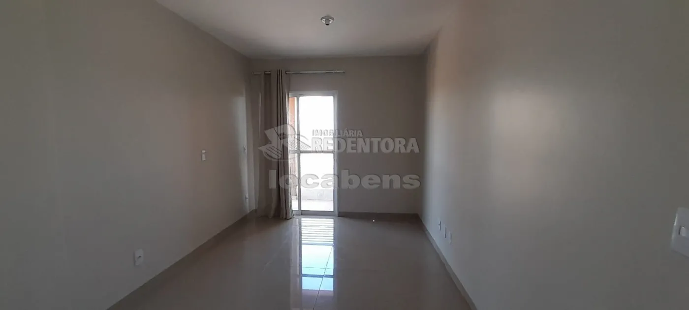 Alugar Apartamento / Padr&atilde;o em S&atilde;o Jos&eacute; do Rio Preto R$ 2.100,00 - Foto 10