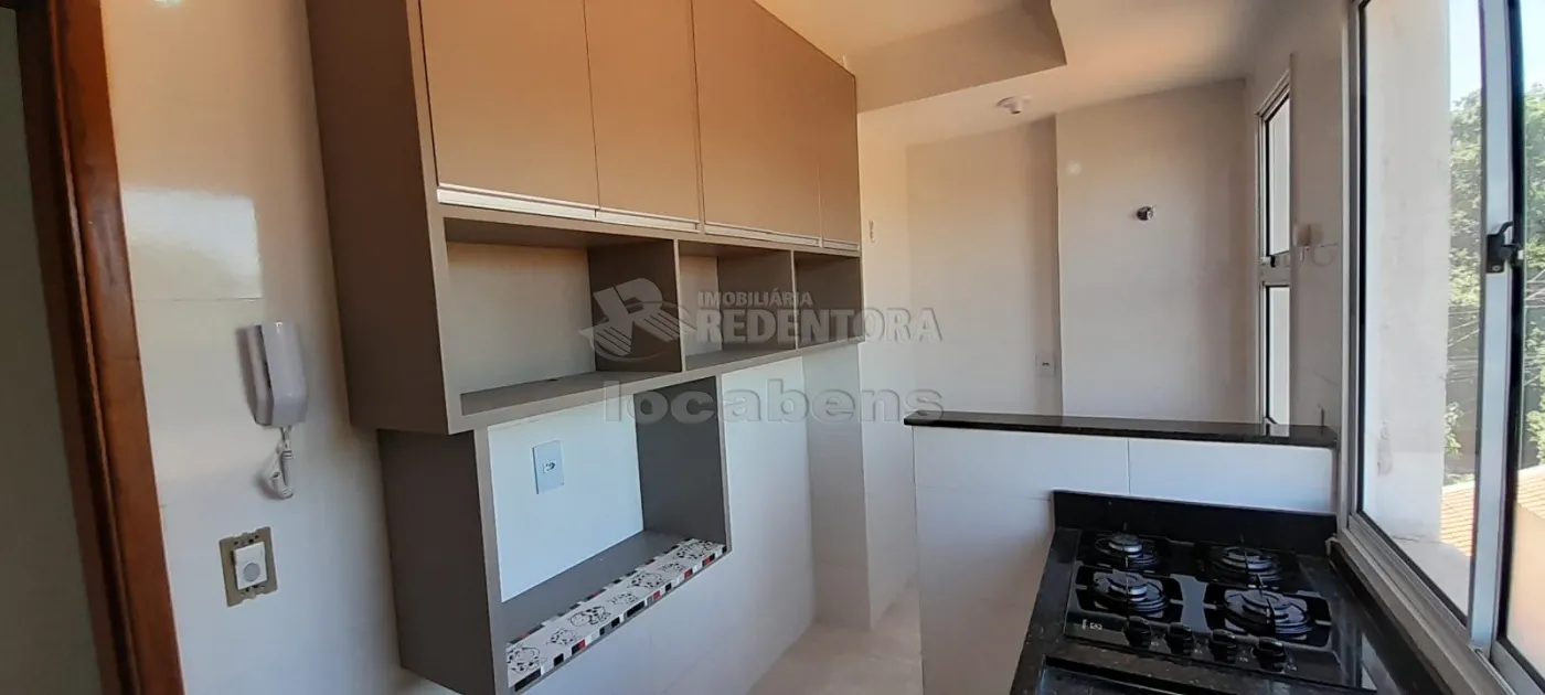 Alugar Apartamento / Padr&atilde;o em S&atilde;o Jos&eacute; do Rio Preto R$ 2.100,00 - Foto 23