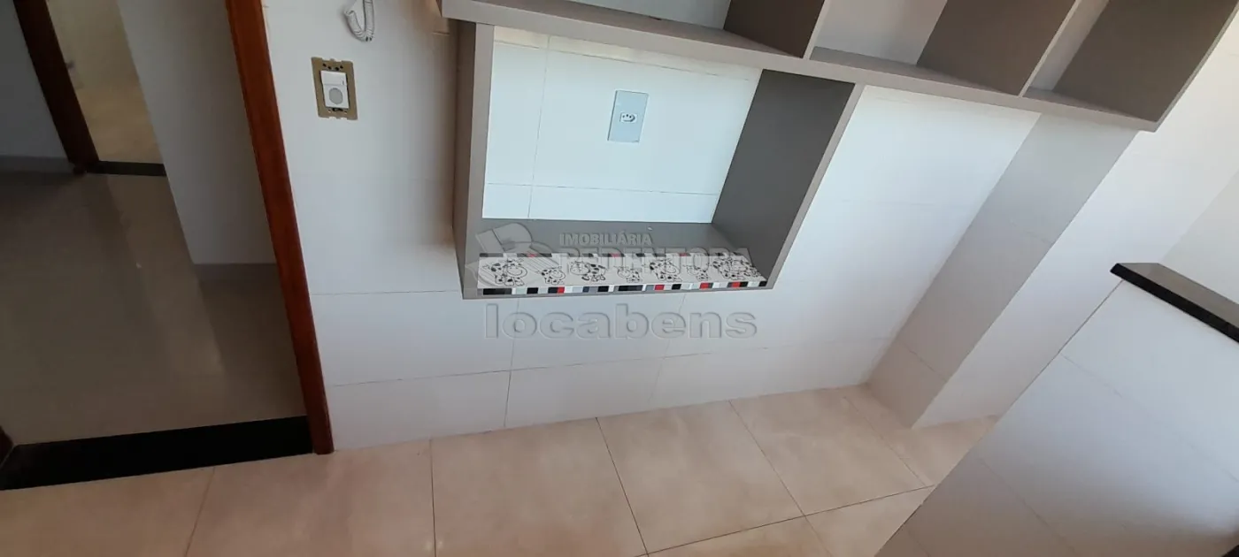 Alugar Apartamento / Padr&atilde;o em S&atilde;o Jos&eacute; do Rio Preto R$ 2.100,00 - Foto 24