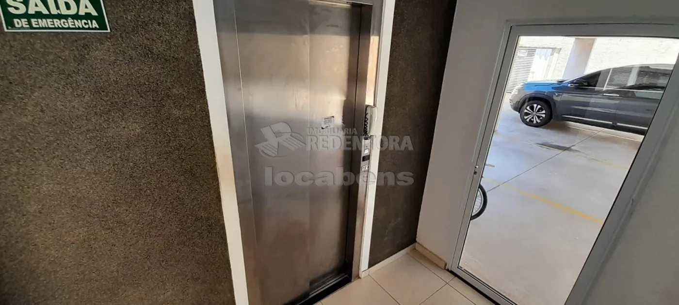 Alugar Apartamento / Padr&atilde;o em S&atilde;o Jos&eacute; do Rio Preto R$ 2.100,00 - Foto 28