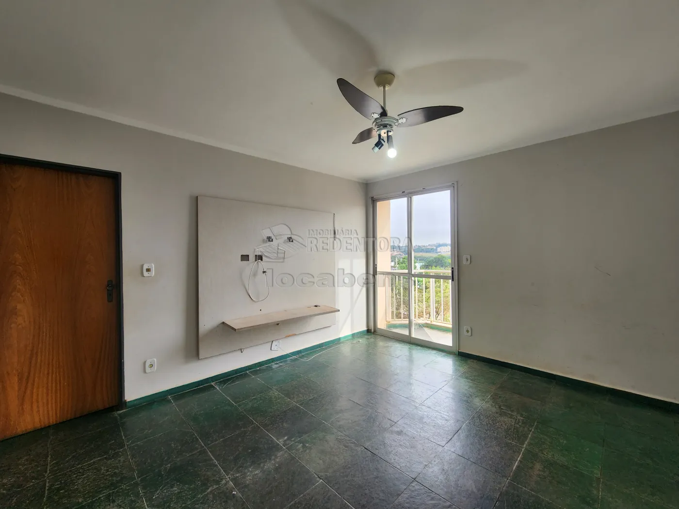 Alugar Apartamento / Padr&atilde;o em S&atilde;o Jos&eacute; do Rio Preto R$ 850,00 - Foto 1