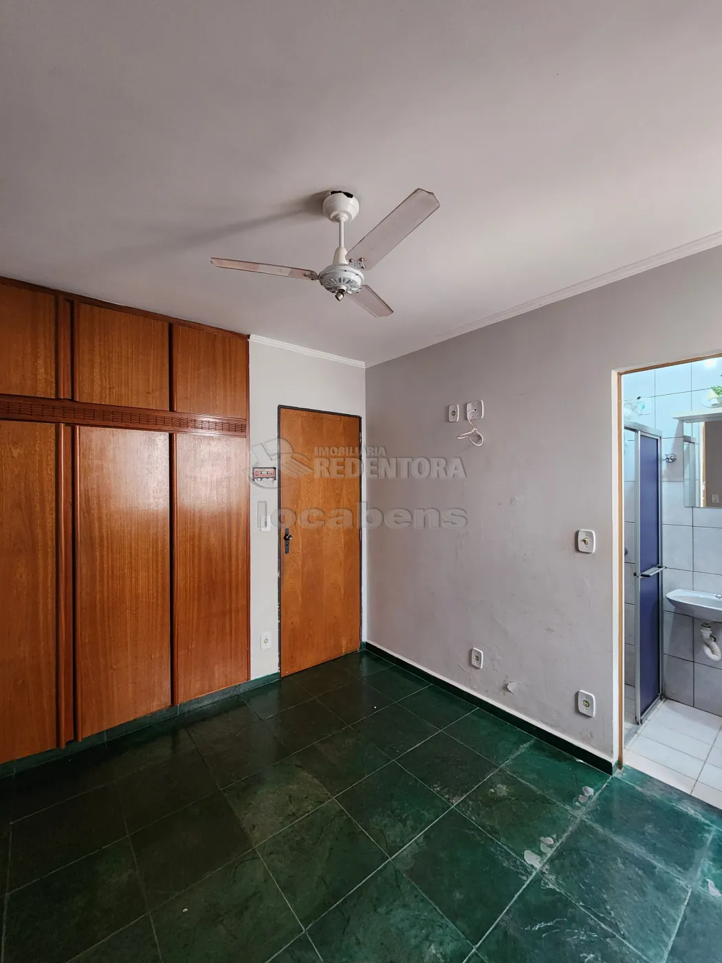 Alugar Apartamento / Padr&atilde;o em S&atilde;o Jos&eacute; do Rio Preto R$ 850,00 - Foto 7