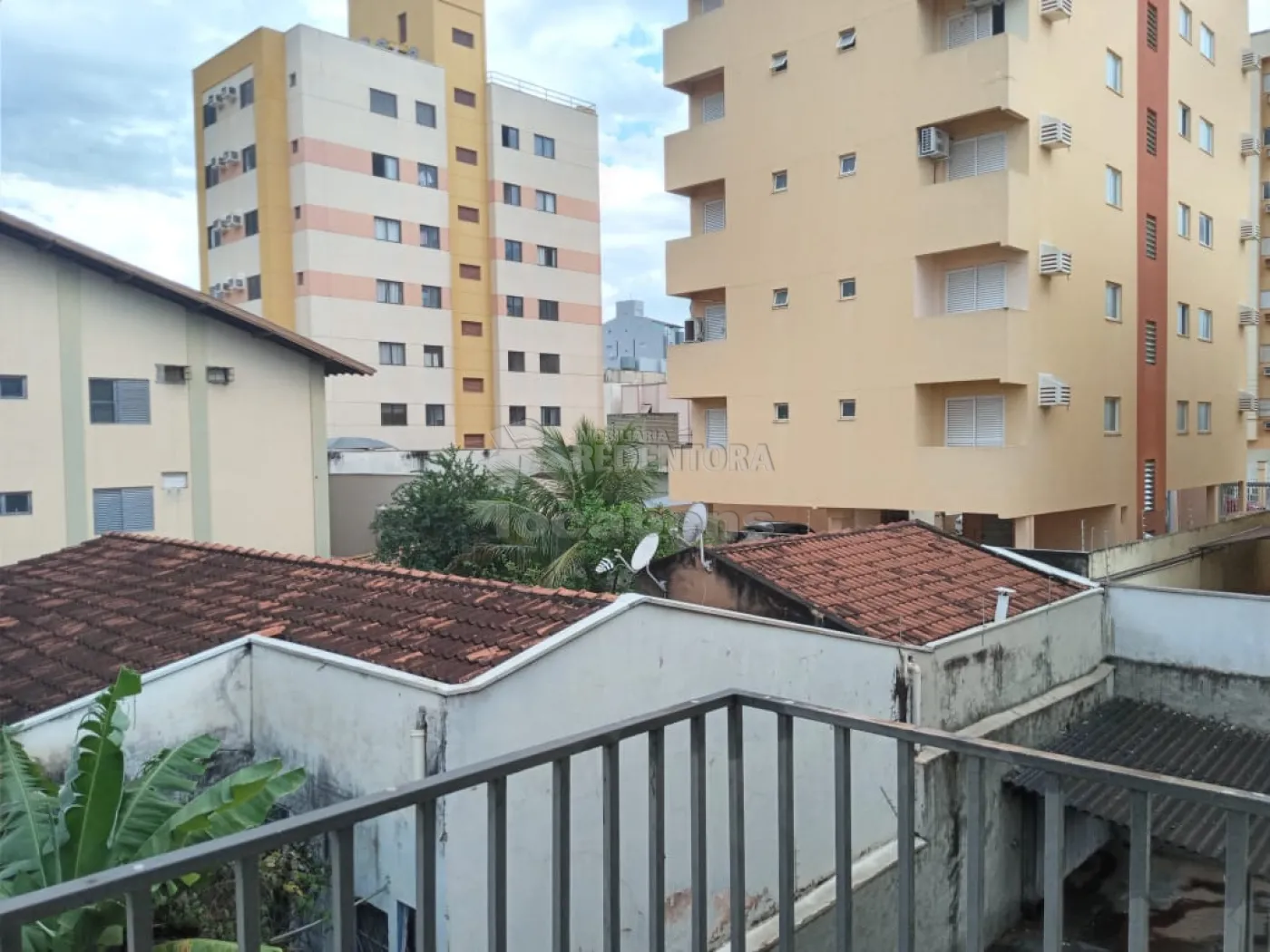 Alugar Apartamento / Padr&atilde;o em S&atilde;o Jos&eacute; do Rio Preto R$ 1.250,00 - Foto 11
