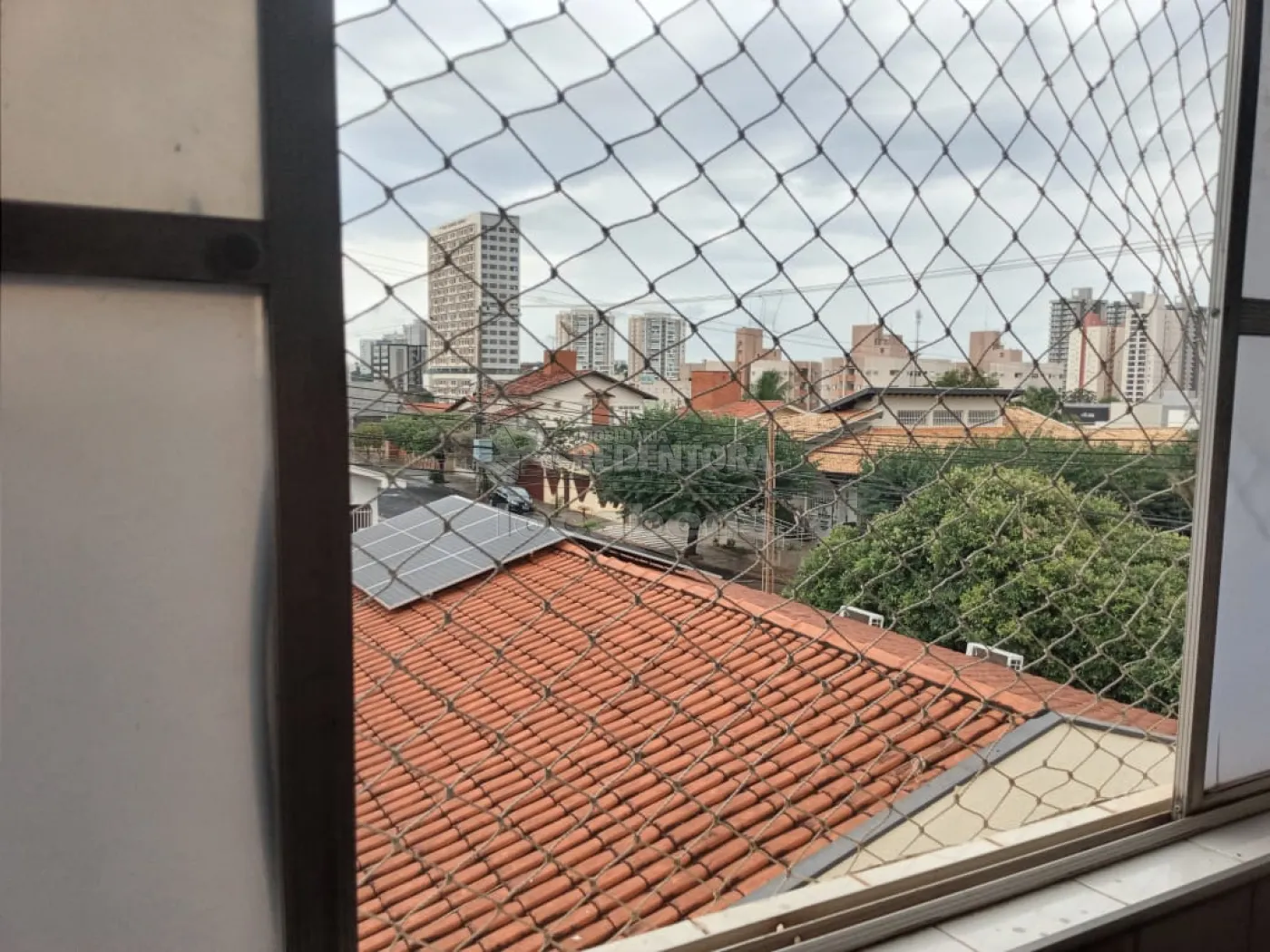Alugar Apartamento / Padr&atilde;o em S&atilde;o Jos&eacute; do Rio Preto R$ 1.250,00 - Foto 9