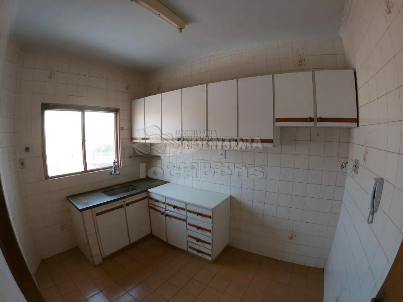 Alugar Apartamento / Padr&atilde;o em S&atilde;o Jos&eacute; do Rio Preto R$ 1.250,00 - Foto 4