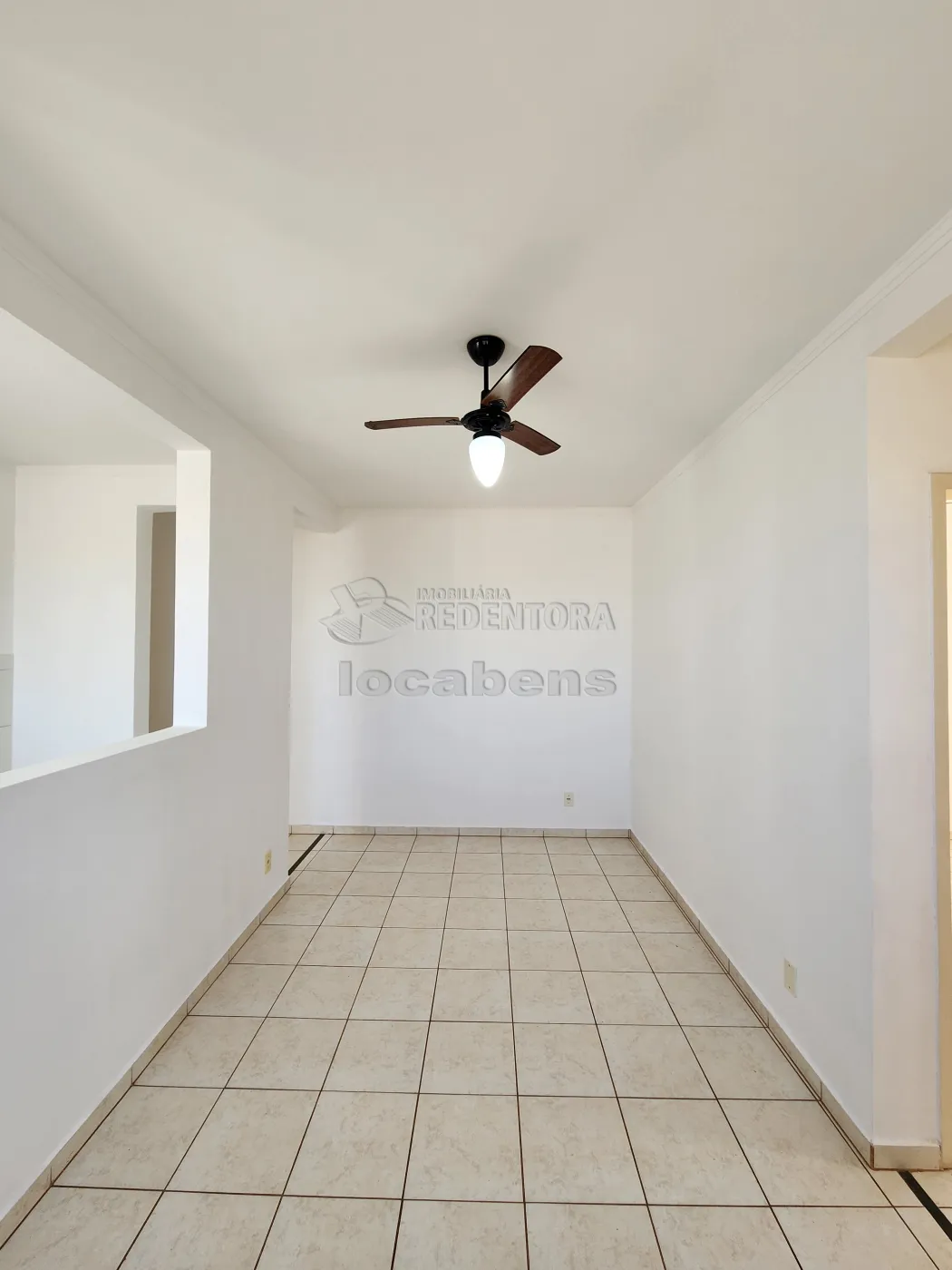 Alugar Apartamento / Padr&atilde;o em S&atilde;o Jos&eacute; do Rio Preto R$ 900,00 - Foto 2