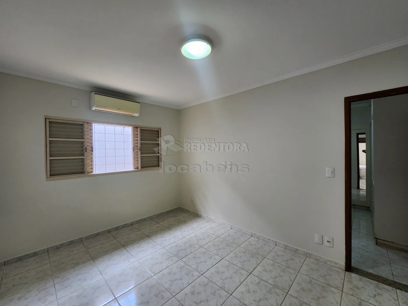 Alugar Casa / Padr&atilde;o em S&atilde;o Jos&eacute; do Rio Preto R$ 2.750,00 - Foto 6