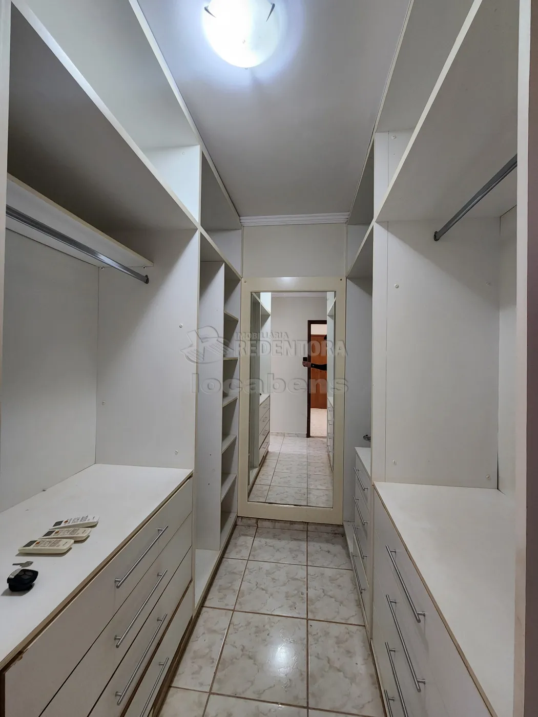 Alugar Casa / Padr&atilde;o em S&atilde;o Jos&eacute; do Rio Preto R$ 2.750,00 - Foto 8