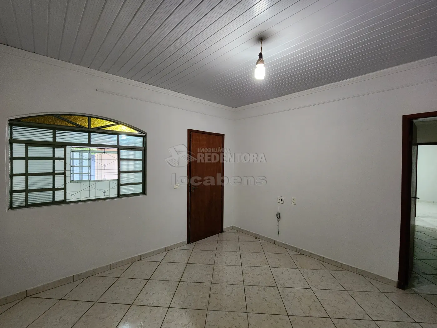 Alugar Casa / Padr&atilde;o em S&atilde;o Jos&eacute; do Rio Preto R$ 1.400,00 - Foto 5
