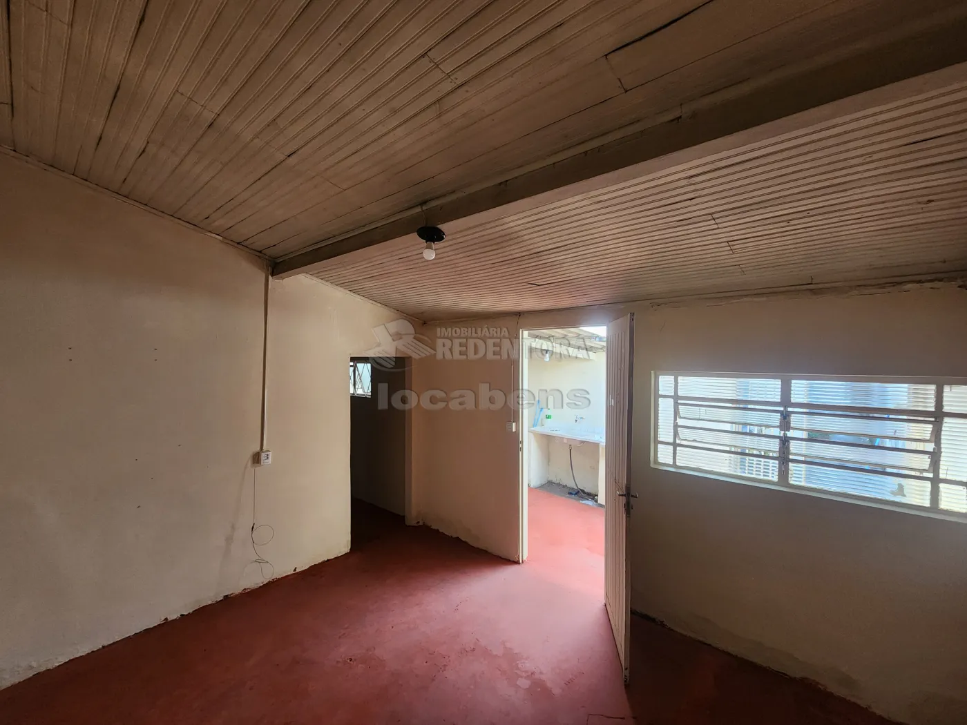 Alugar Casa / Padr&atilde;o em S&atilde;o Jos&eacute; do Rio Preto R$ 550,00 - Foto 2