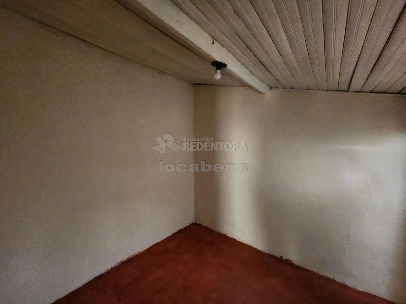 Alugar Casa / Padr&atilde;o em S&atilde;o Jos&eacute; do Rio Preto R$ 550,00 - Foto 4