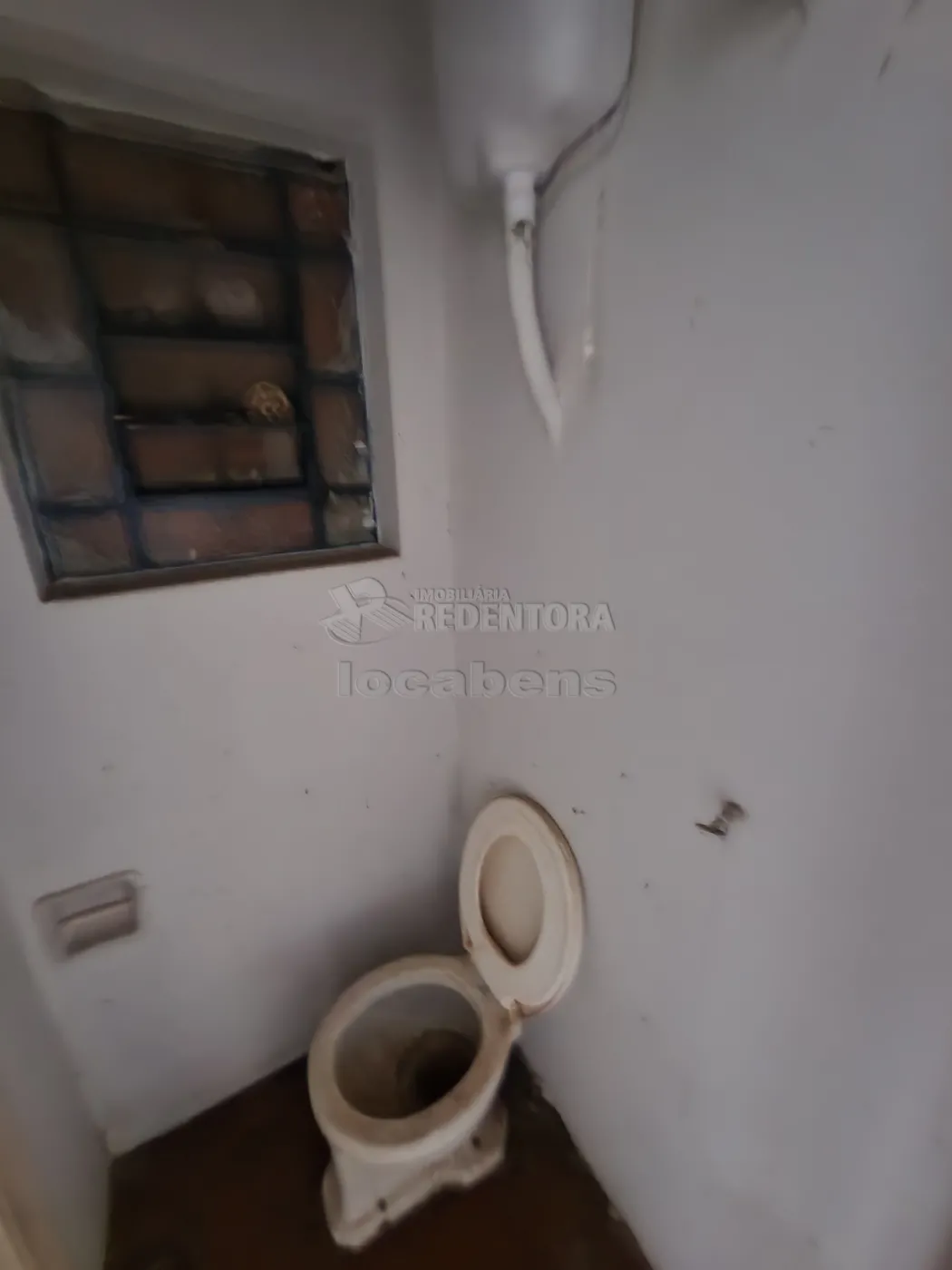 Alugar Comercial / Sal&atilde;o em S&atilde;o Jos&eacute; do Rio Preto R$ 1.500,00 - Foto 4