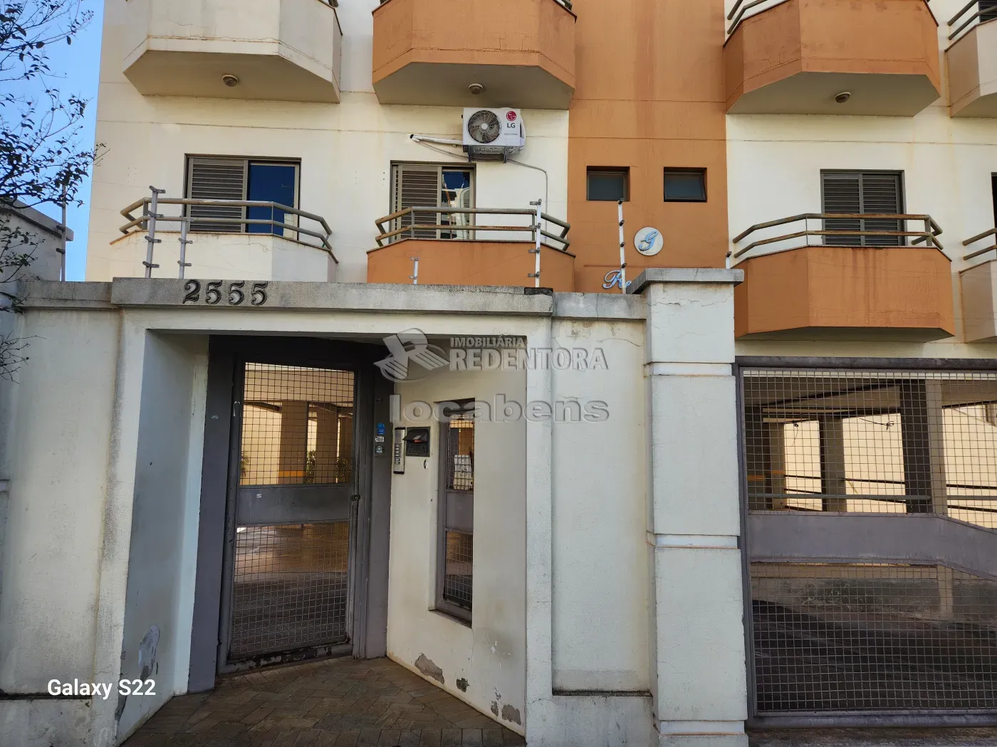 Alugar Apartamento / Padr&atilde;o em S&atilde;o Jos&eacute; do Rio Preto R$ 1.400,00 - Foto 15