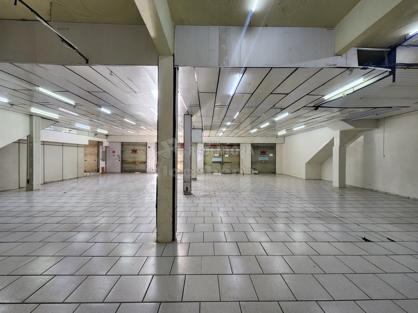 Alugar Comercial / Sal&atilde;o em S&atilde;o Jos&eacute; do Rio Preto R$ 8.500,00 - Foto 4