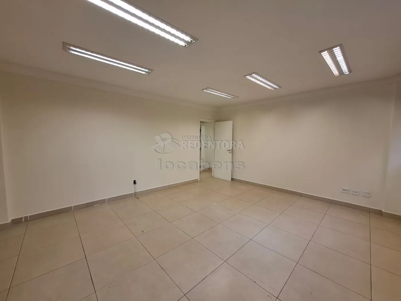Alugar Comercial / Sala em S&atilde;o Jos&eacute; do Rio Preto R$ 3.500,00 - Foto 10