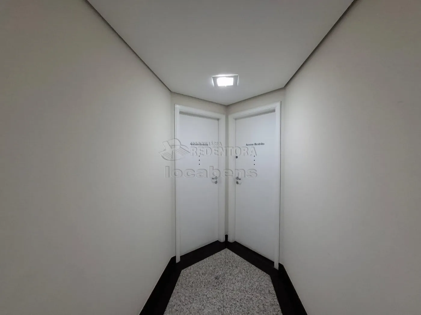 Alugar Comercial / Sala em S&atilde;o Jos&eacute; do Rio Preto R$ 3.500,00 - Foto 13