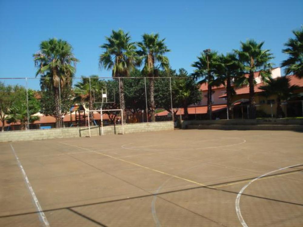 Alugar Casa / Condom&iacute;nio em S&atilde;o Jos&eacute; do Rio Preto R$ 950,00 - Foto 13