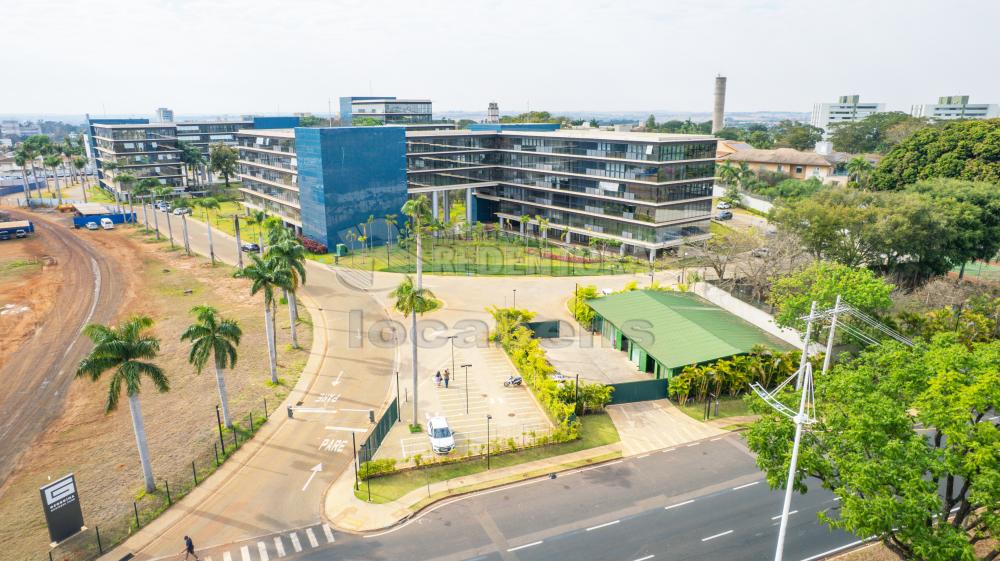 Alugar Comercial / Sala em S&atilde;o Jos&eacute; do Rio Preto R$ 7.500,00 - Foto 40