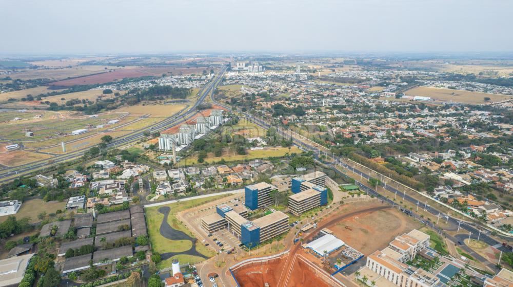 Alugar Comercial / Sala em S&atilde;o Jos&eacute; do Rio Preto R$ 7.500,00 - Foto 48