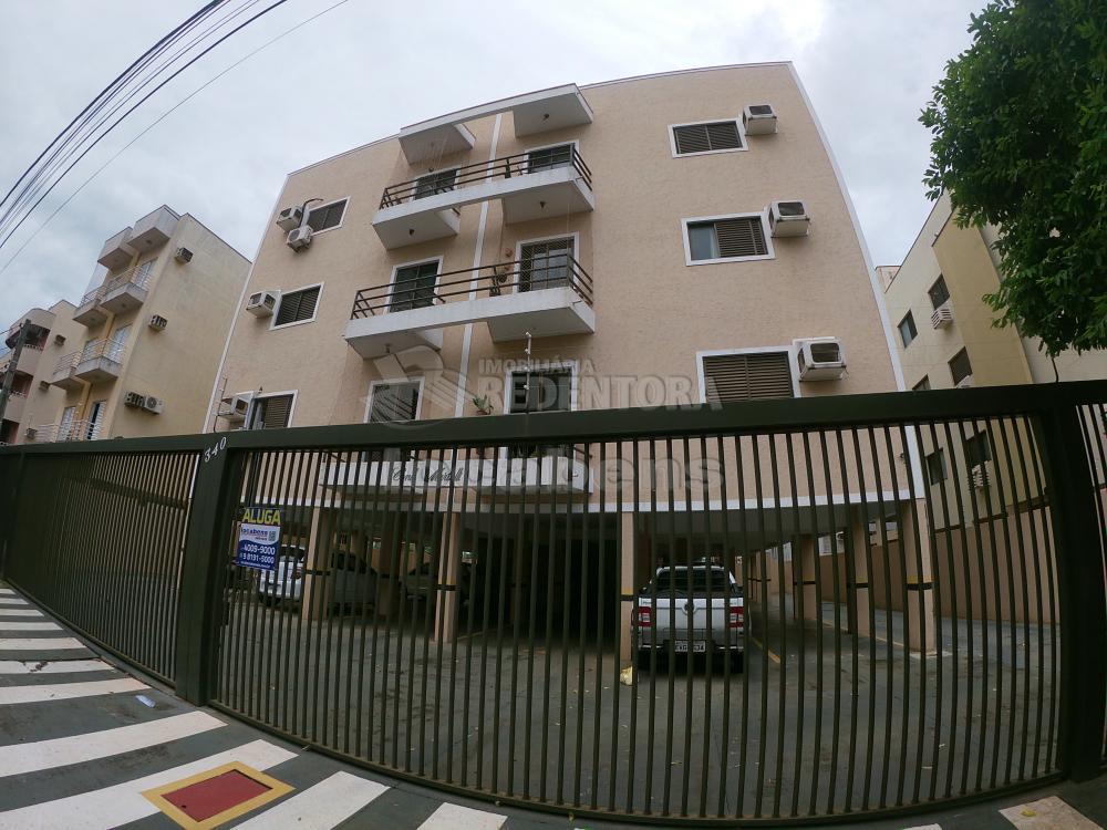 Alugar Apartamento / Padr&atilde;o em S&atilde;o Jos&eacute; do Rio Preto R$ 1.400,00 - Foto 17