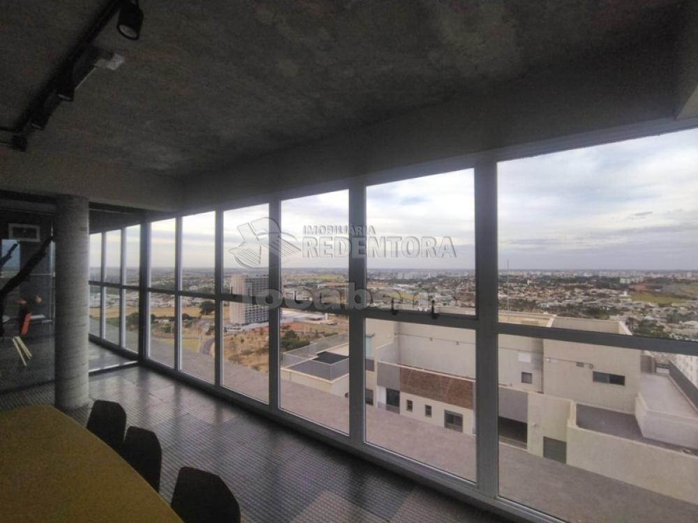 Alugar Apartamento / Studio em S&atilde;o Jos&eacute; do Rio Preto R$ 3.000,00 - Foto 42