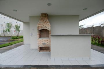 Alugar Apartamento / Padr&atilde;o em S&atilde;o Jos&eacute; do Rio Preto R$ 1.100,00 - Foto 13