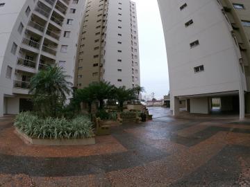 Alugar Apartamento / Padr&atilde;o em S&atilde;o Jos&eacute; do Rio Preto R$ 421,36 - Foto 18