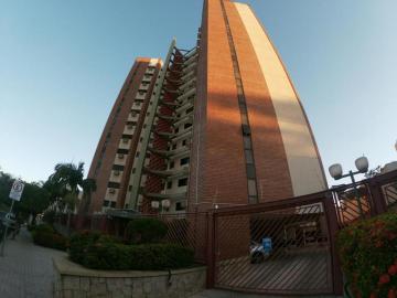 Alugar Apartamento / Padr&atilde;o em S&atilde;o Jos&eacute; do Rio Preto R$ 1.800,00 - Foto 18