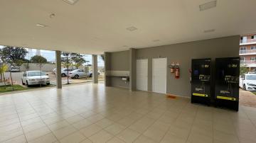 Alugar Apartamento / Padr&atilde;o em S&atilde;o Jos&eacute; do Rio Preto R$ 900,00 - Foto 32